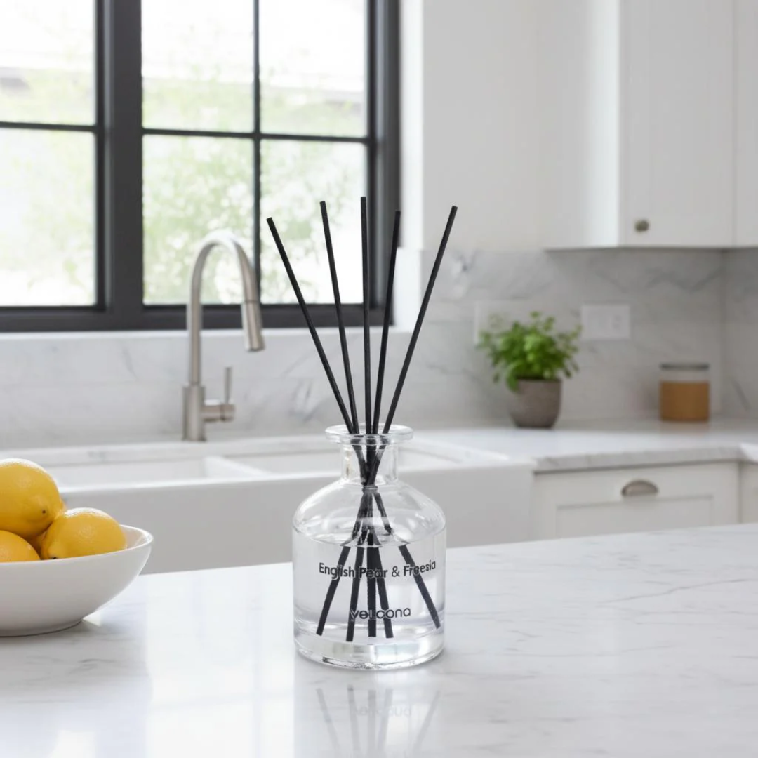 PEONY & FREESIA REED DIFFUSER 200ML - Product Image 5
